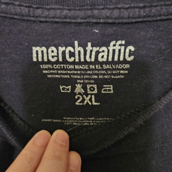 Johnny Cash The Man In Black and Live At San Quentin Graphic Tees Size 2XL Lot - Picture 3 of 11